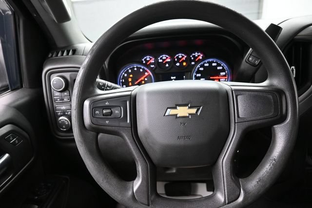 Used 2020 Chevrolet Silverado 1500 Custom w/ Custom Value Package AWD/4WD image 8