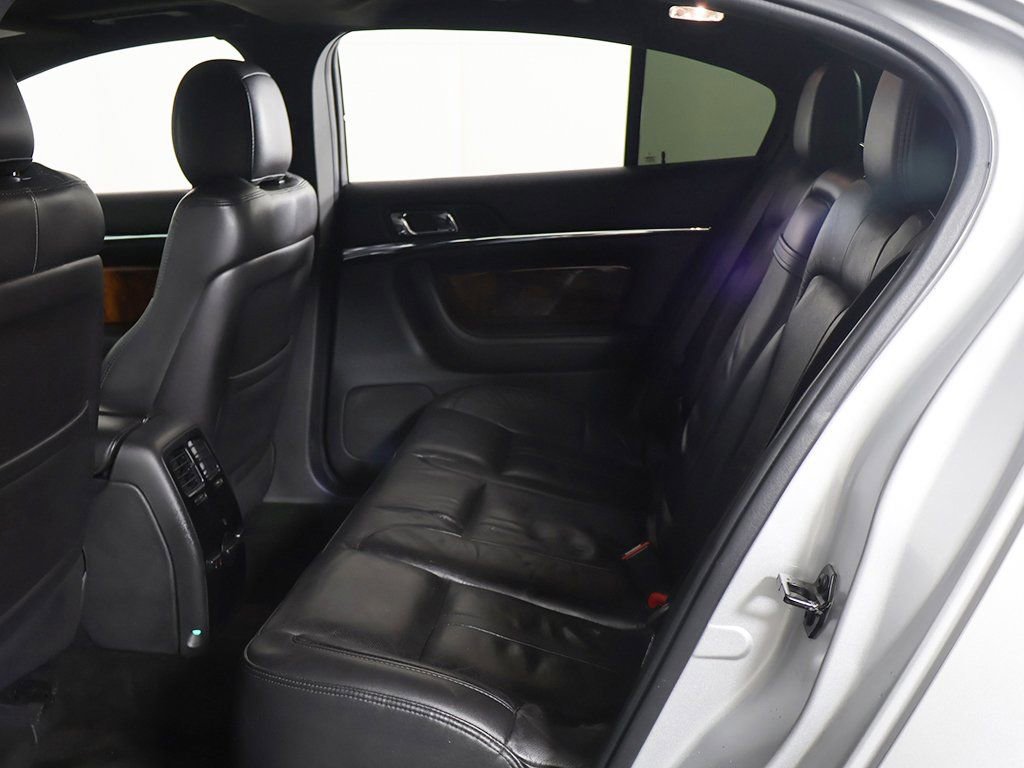 Used 2016 Lincoln MKS AWD w/ Equipment Group 101A image 30