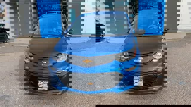 Used 2017 Chevrolet Bolt LT image 3