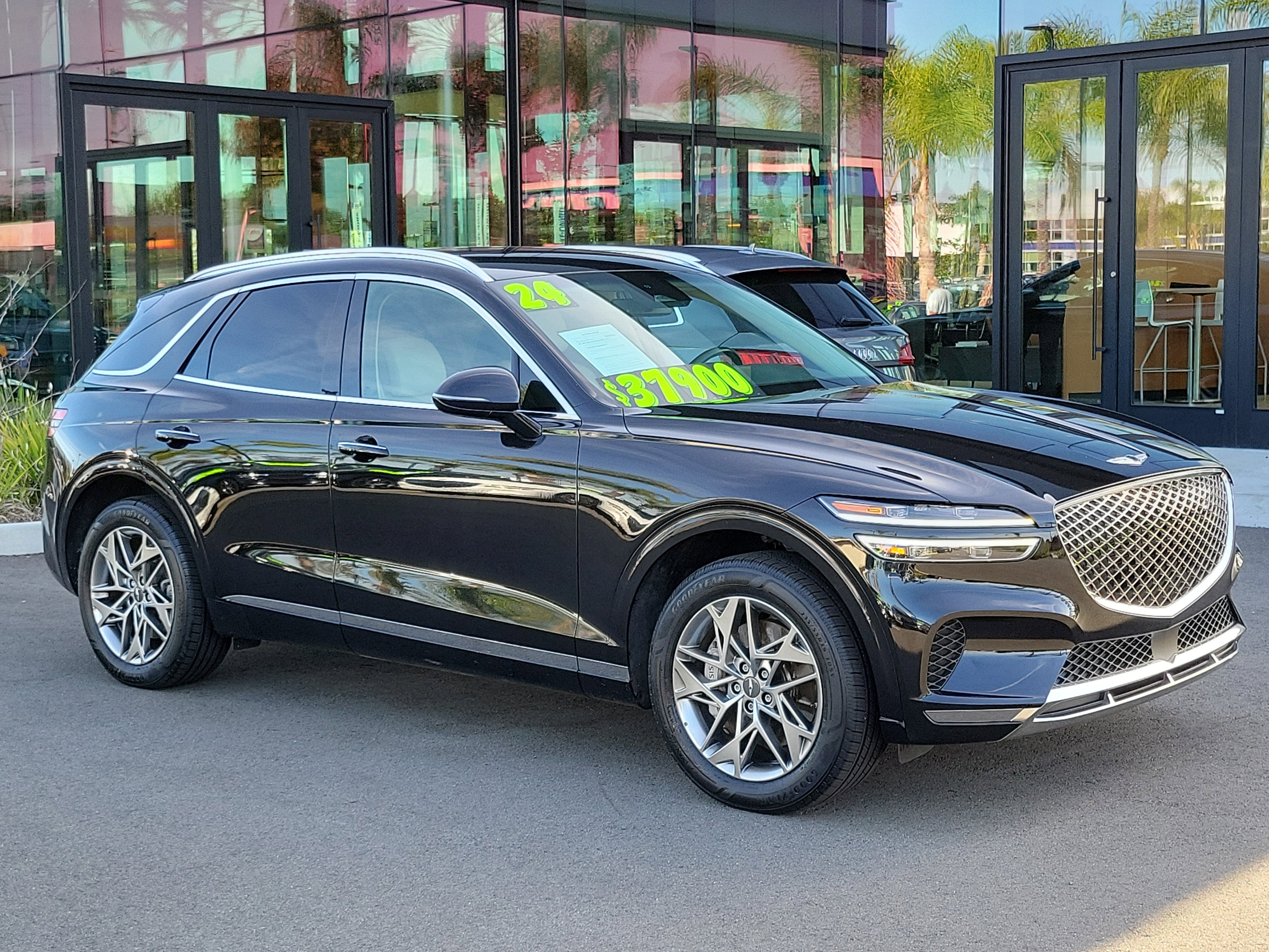 Certified 2024 Genesis GV70 2.5T AWD/4WD image 26