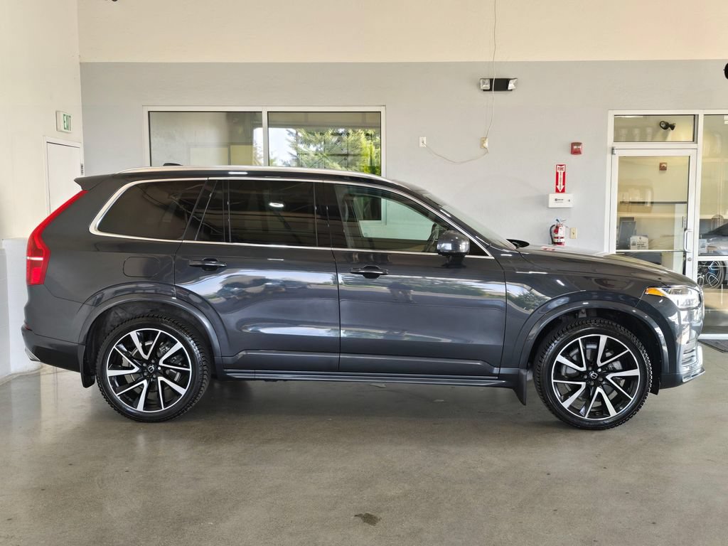 Used 2021 Volvo XC90 T6 Momentum w/ Advanced Package AWD/4WD image 4