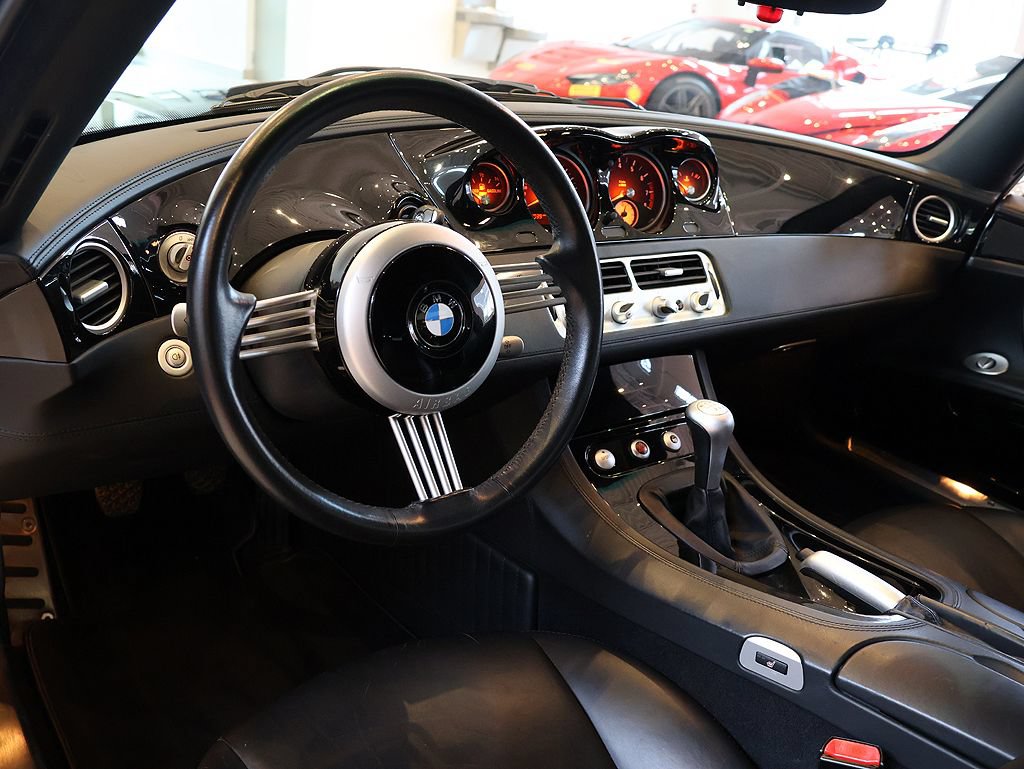 Used 2001 BMW Z8 RWD image 6