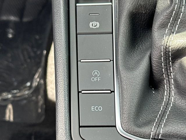 New 2026 Volkswagen Jetta SE FWD image 32