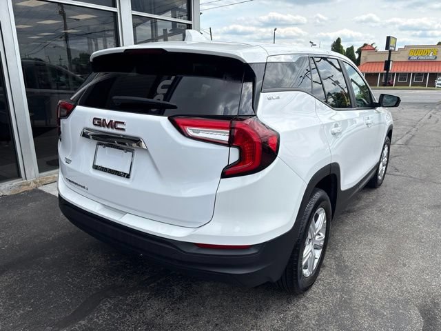 Used 2024 GMC Terrain SLE FWD image 6