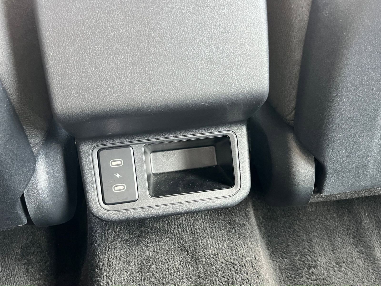 Used 2025 Kia K4 FWD image 25
