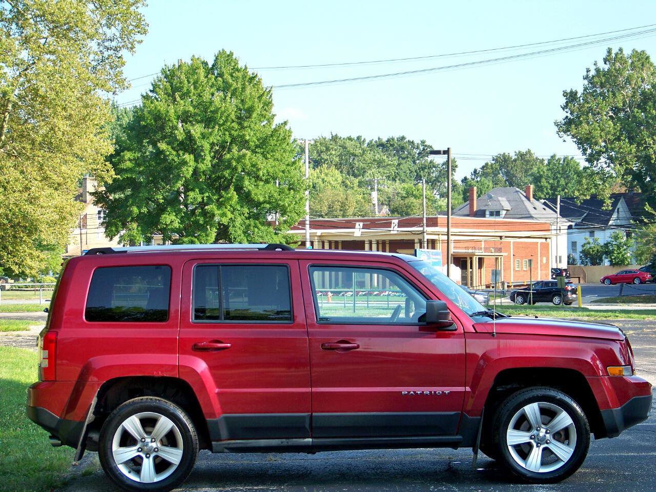 Used 2012 Jeep Patriot Limited image 7