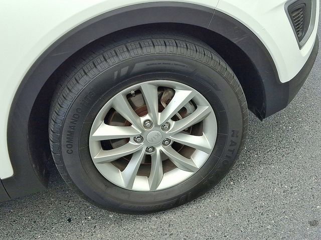 Used 2016 Kia Sorento AWD image 10