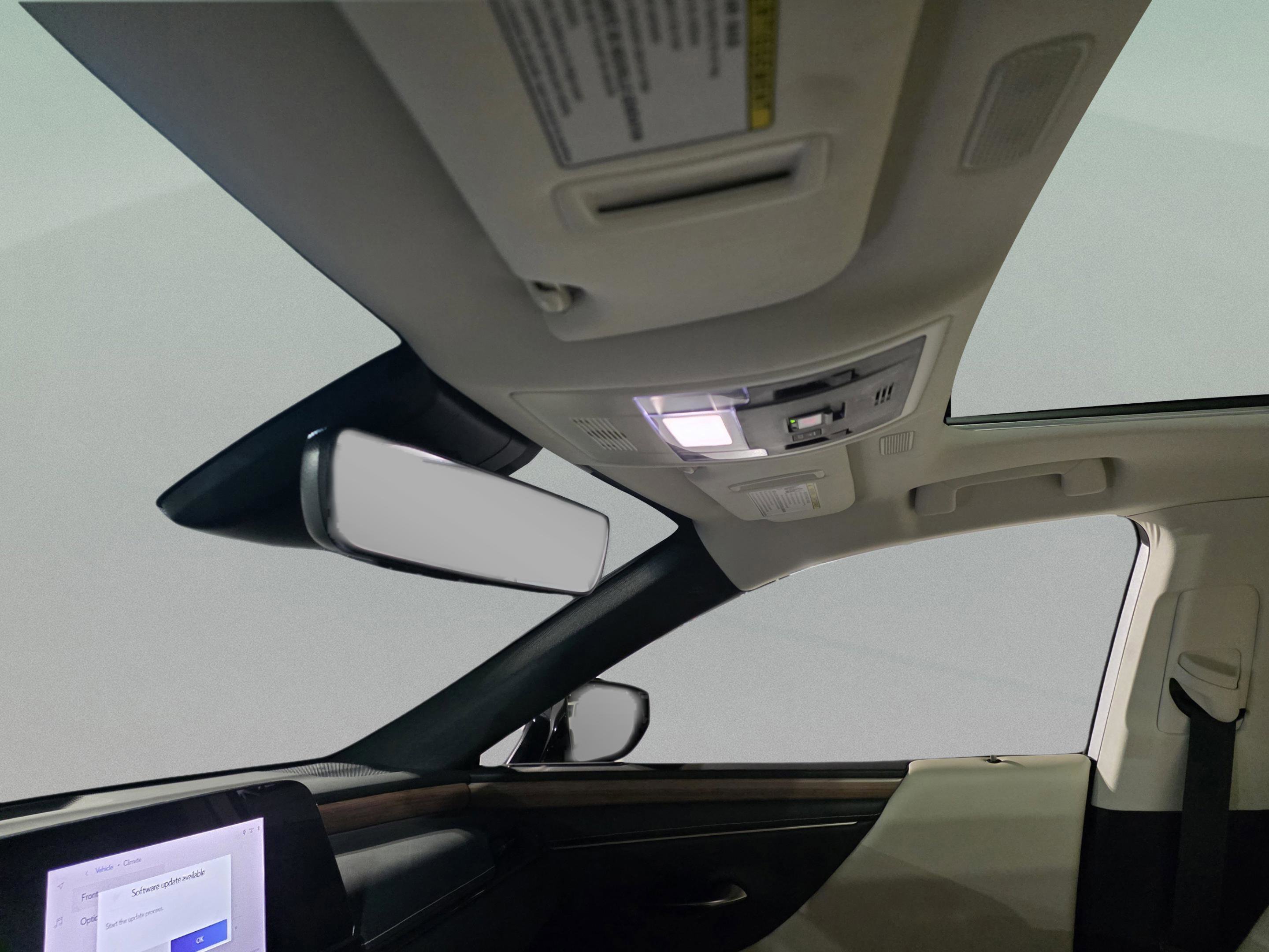 Used 2023 Lexus ES 350 w/ Premium Package image 14