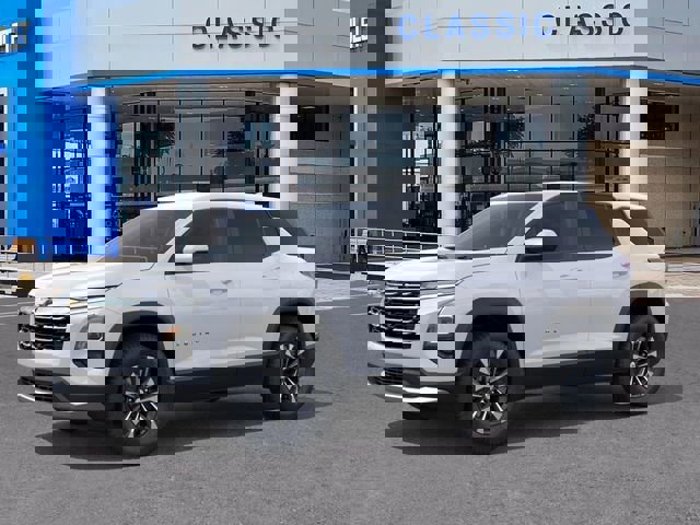 New 2026 Chevrolet Equinox LT w/ Convenience Package II image 2