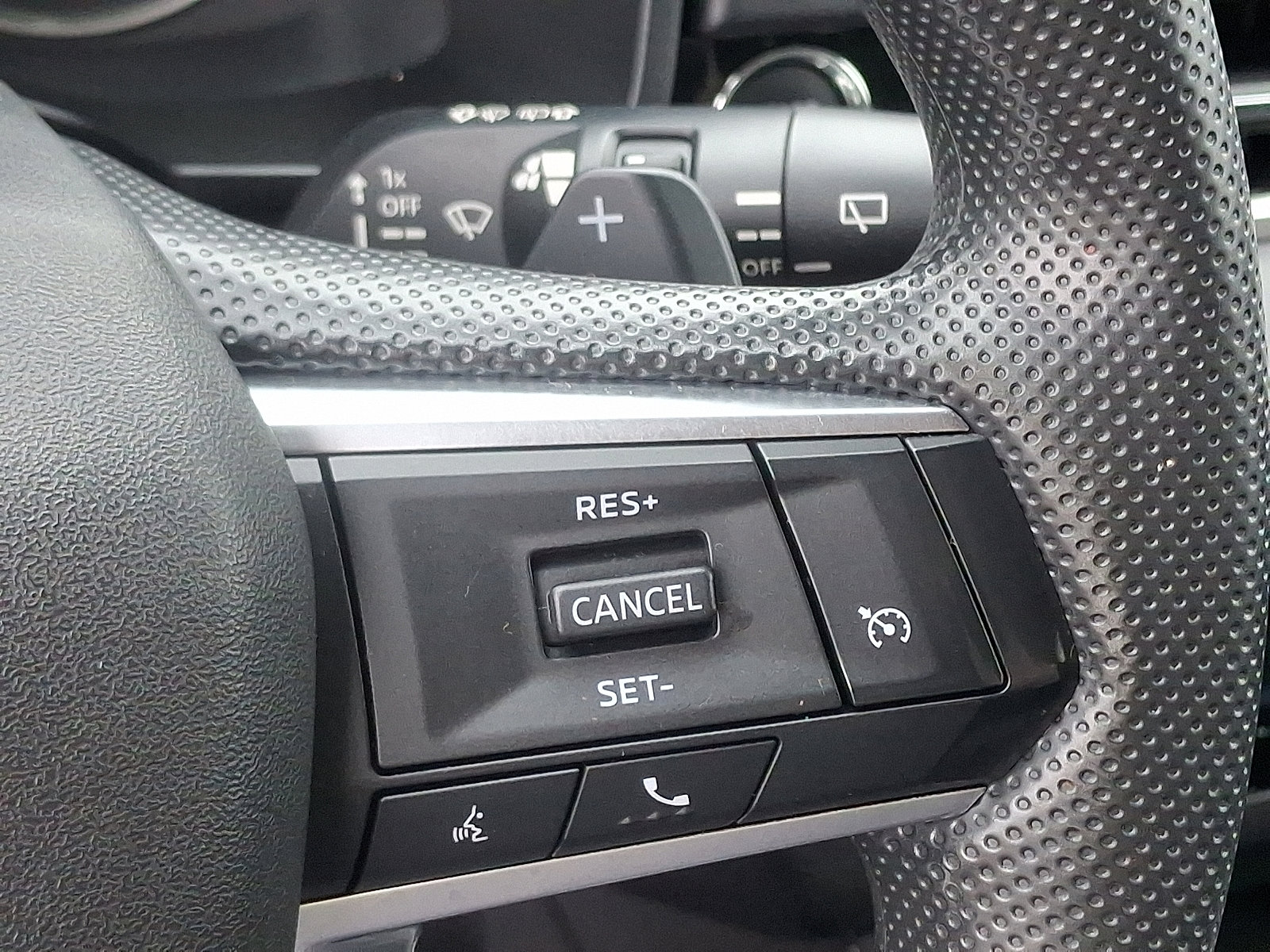 Used 2024 Mitsubishi Outlander ES image 21