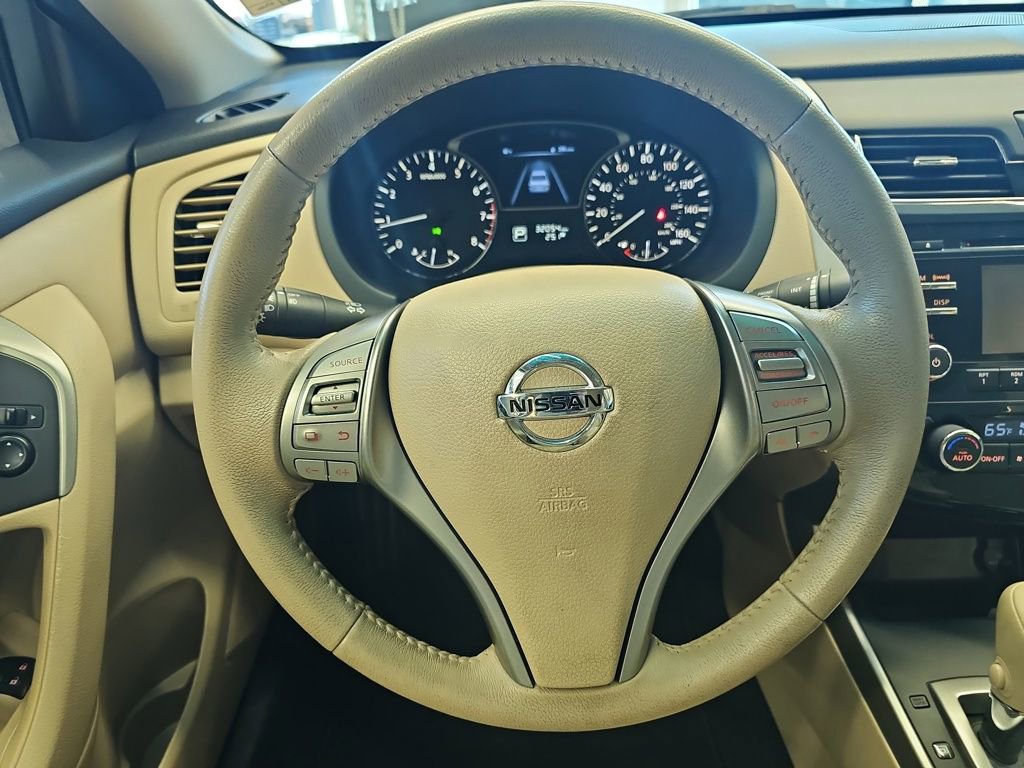 Used 2015 Nissan Altima 2.5 SV image 17