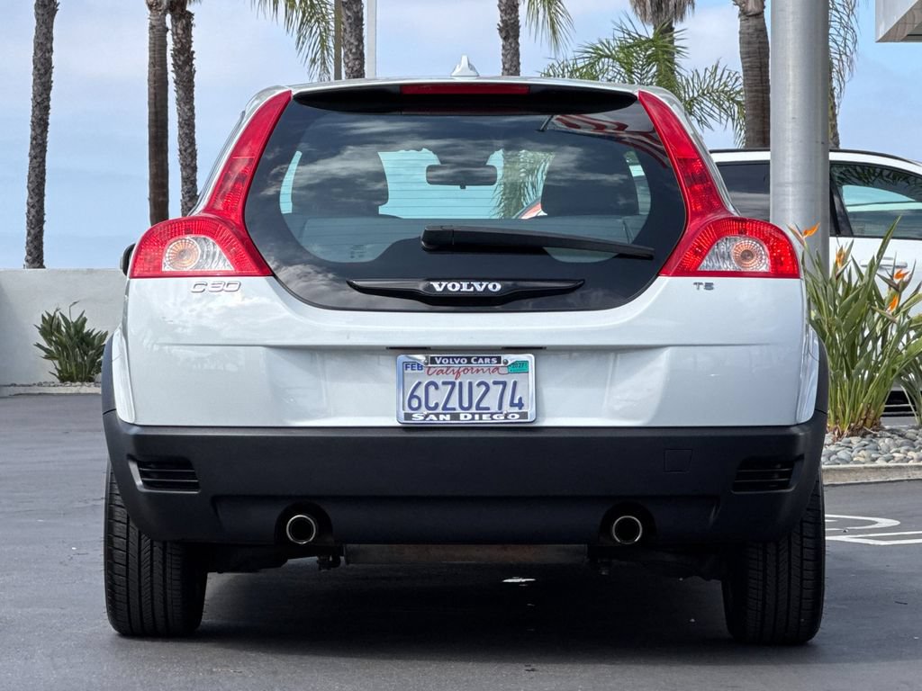 Used 2008 Volvo C30 T5 Version 1.0 FWD image 4