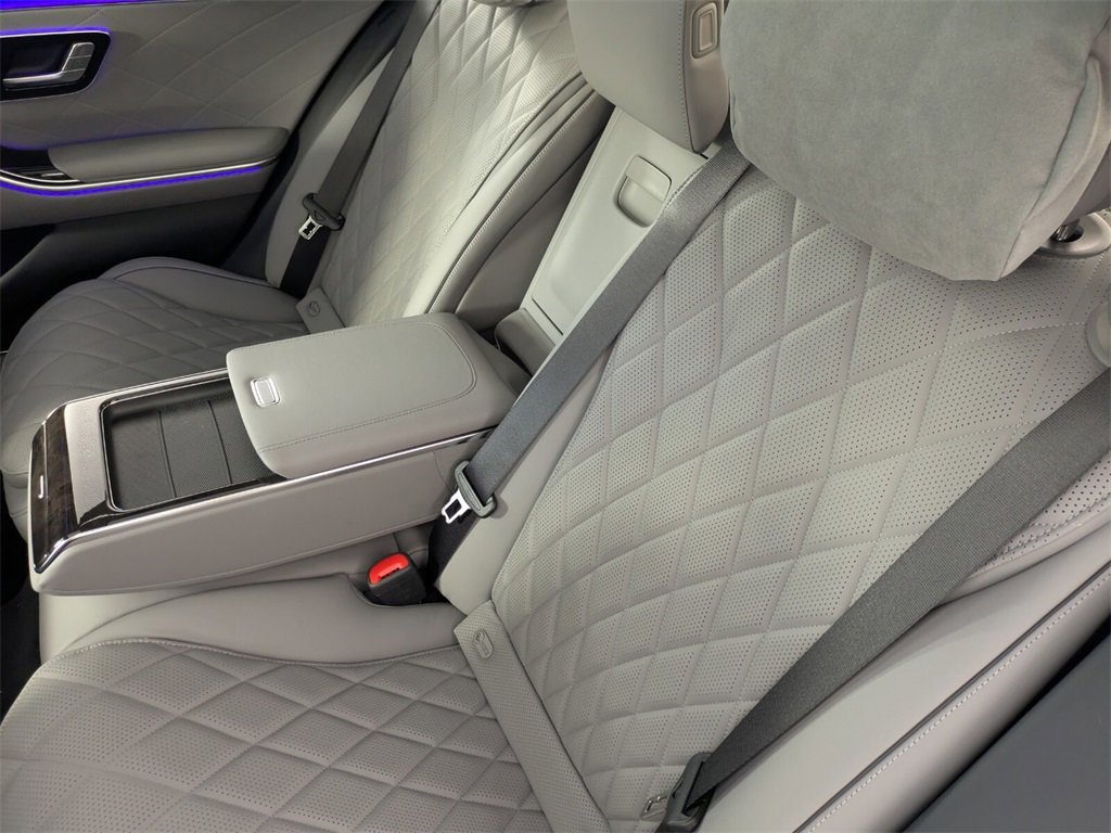 New 2026 Mercedes-Benz S 580 4MATIC Sedan image 13