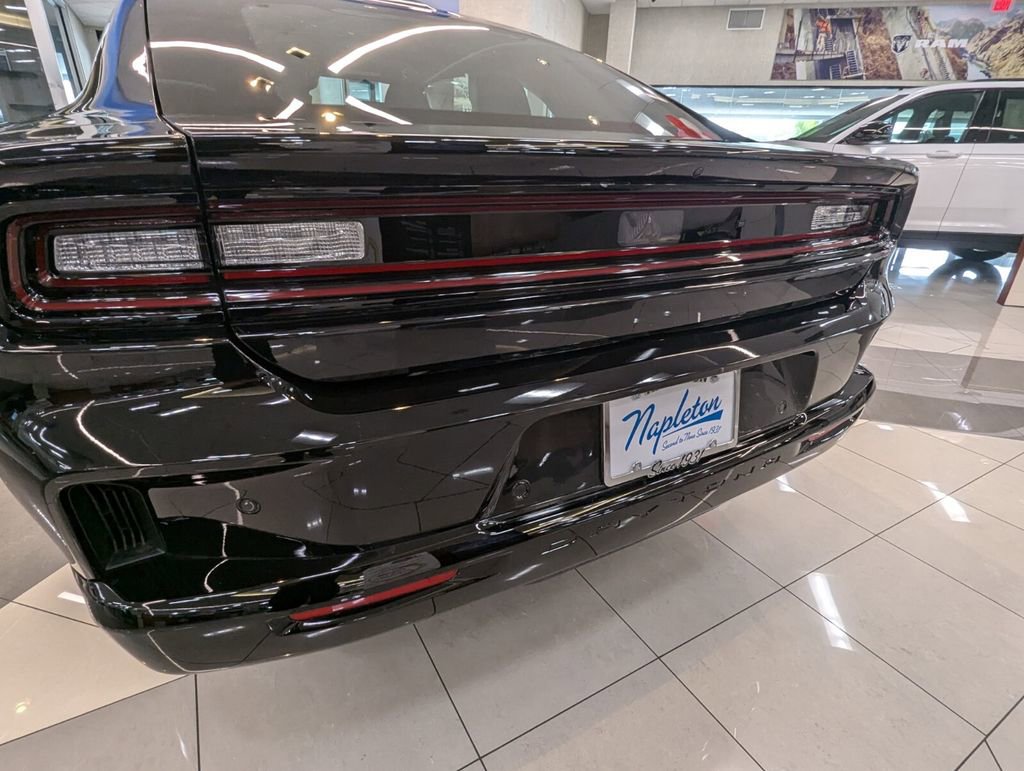 New 2025 Dodge Charger R/T w/ Quick Order Package 25M R/T image 9