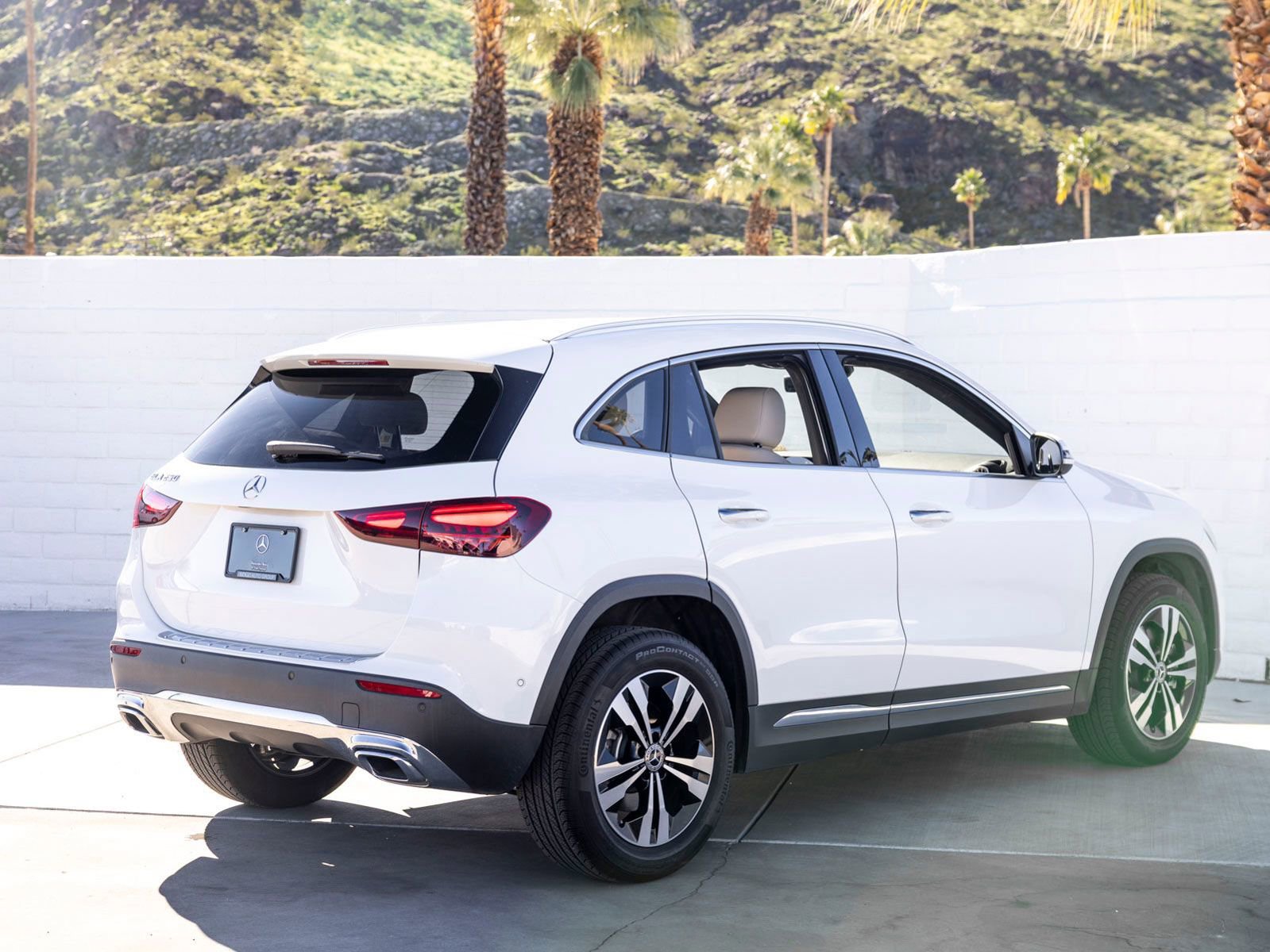 Used 2025 Mercedes-Benz GLA 250 image 11