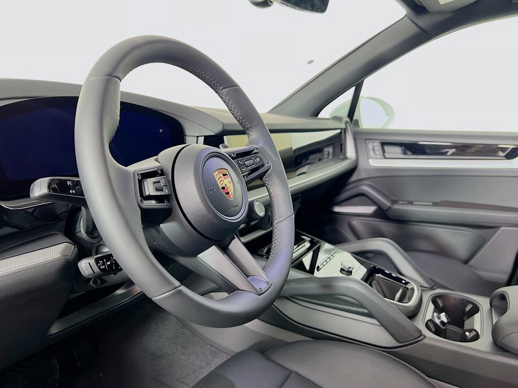 New 2026 Porsche Cayenne image 4