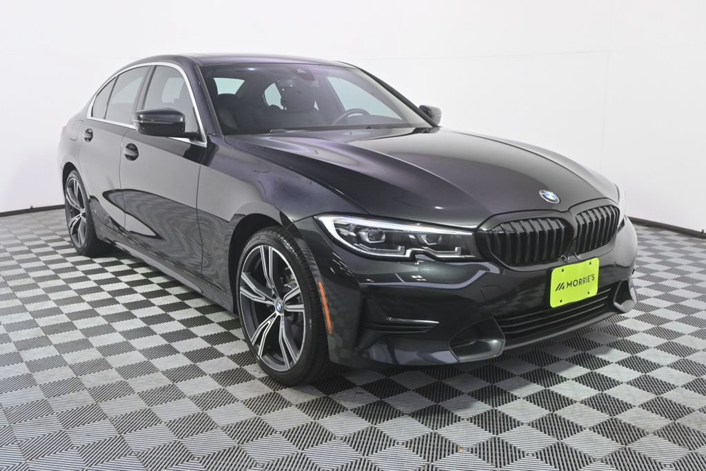 Used 2021 BMW 330i xDrive Sedan w/ Premium Package AWD/4WD image 9