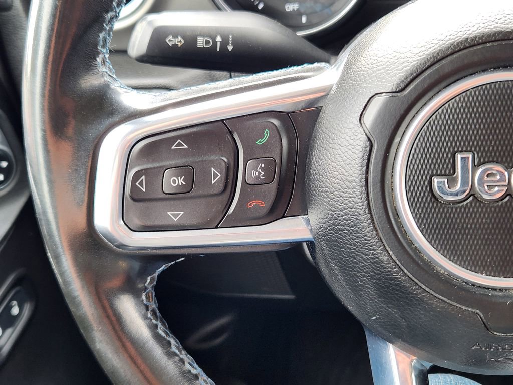 Used 2021 Jeep Wrangler Unlimited Rubicon 4xe AWD/4WD image 17