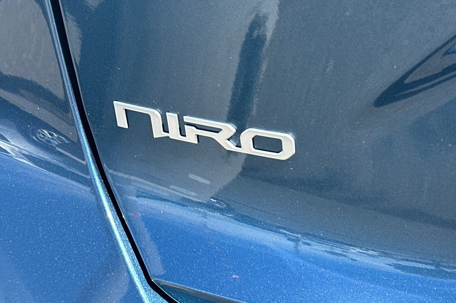 Used 2023 Kia Niro Wind FWD image 34
