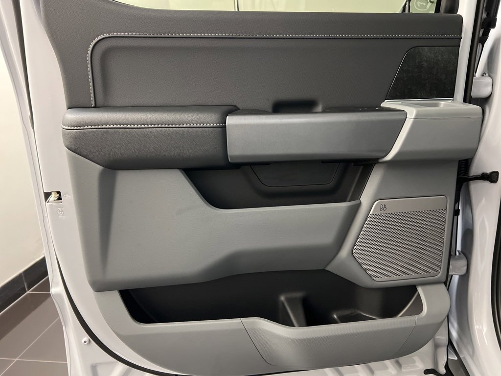 New 2025 Ford F150 Lightning Flash image 31