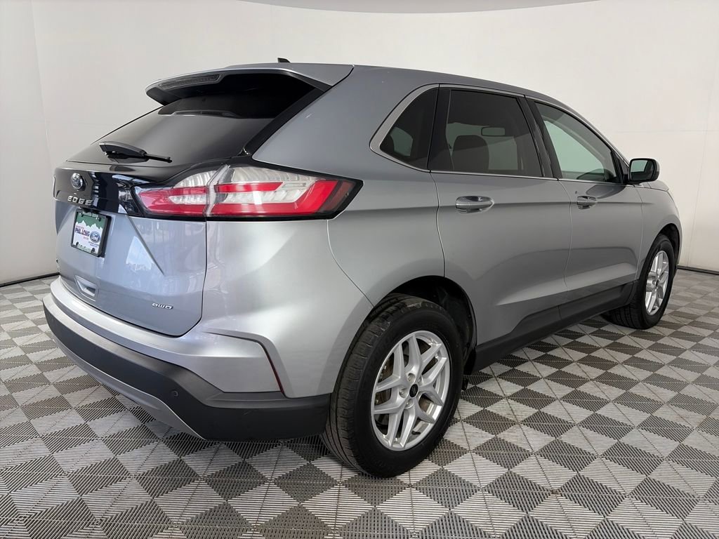 Used 2024 Ford Edge SEL image 7