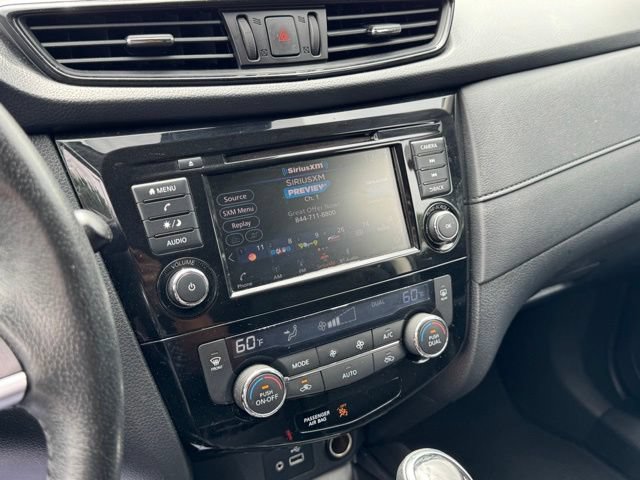 Used 2019 Nissan Rogue SV AWD/4WD image 14