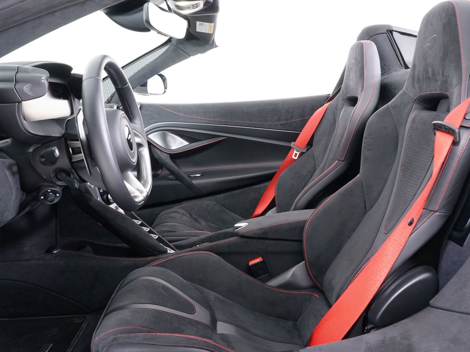 Used 2024 McLaren 750S Spider RWD image 5