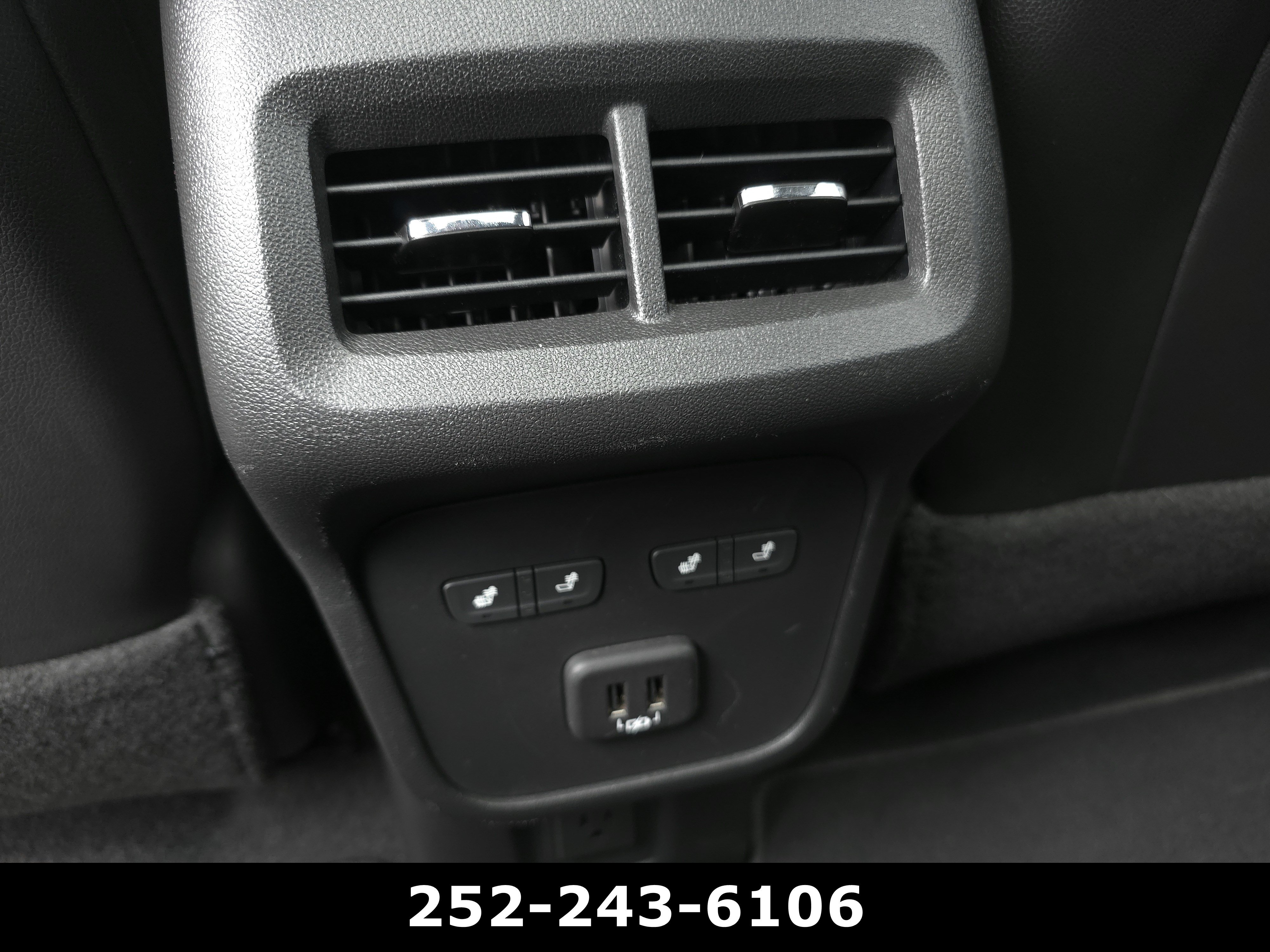 Used 2020 Chevrolet Equinox Premier FWD image 28