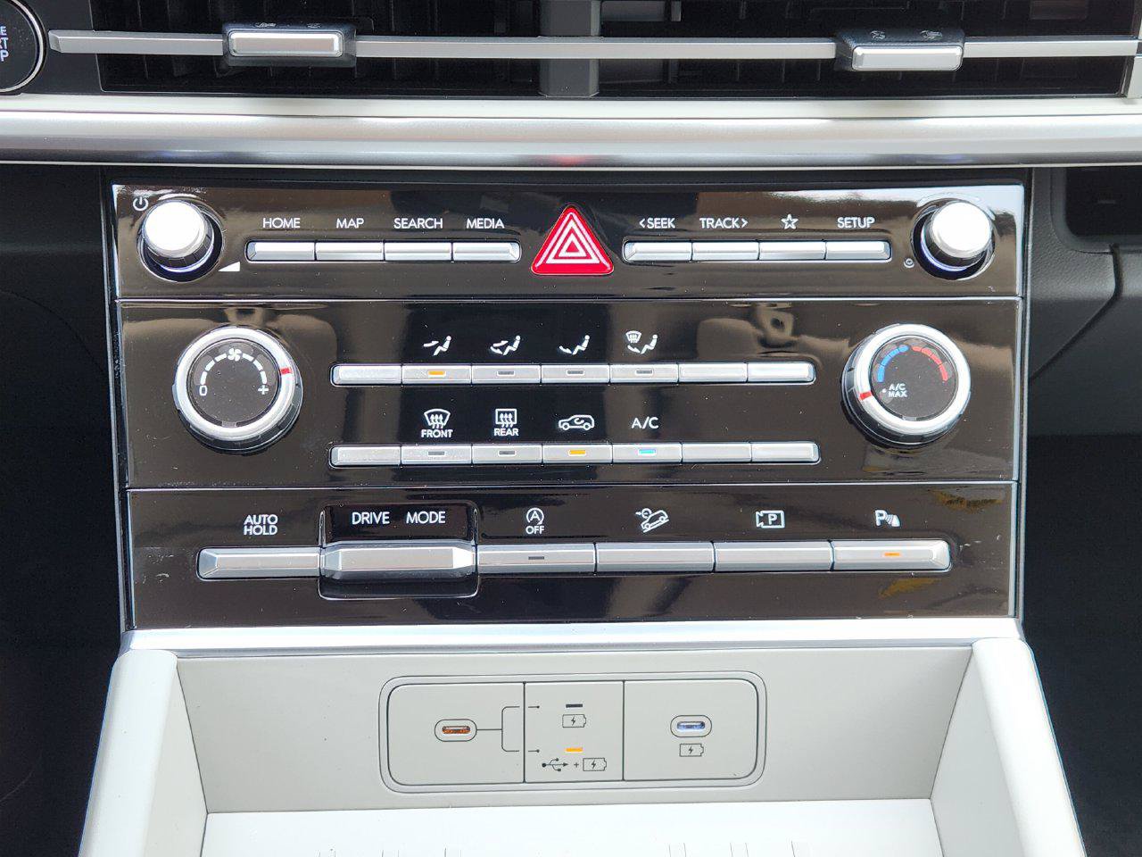 New 2027 Hyundai Santa Fe SE FWD image 15