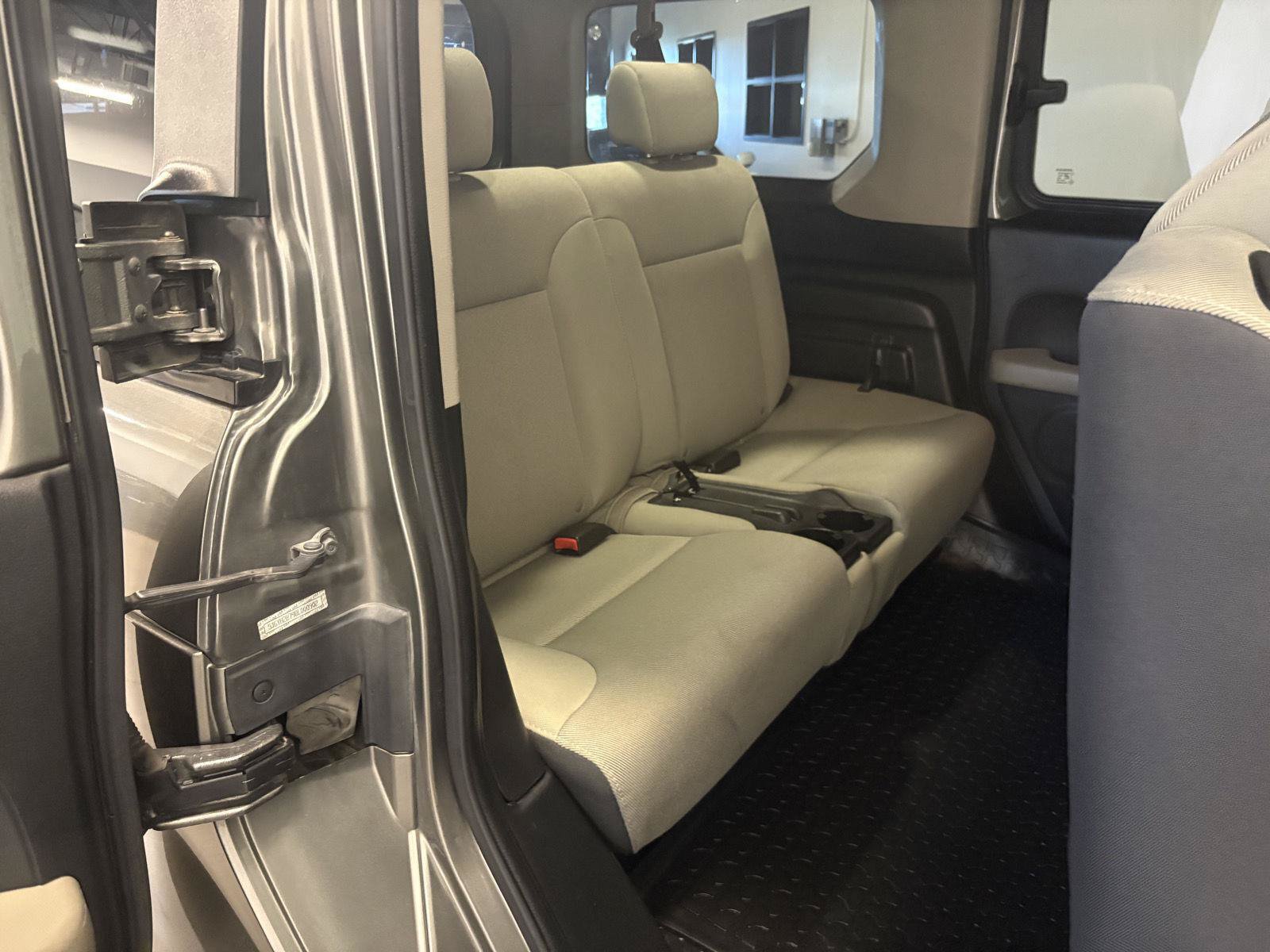 Used 2008 Honda Element EX image 34