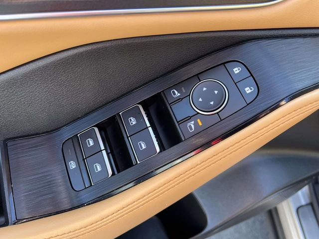 Used 2023 Nissan Rogue Platinum w/ Platinum Premium Package image 13