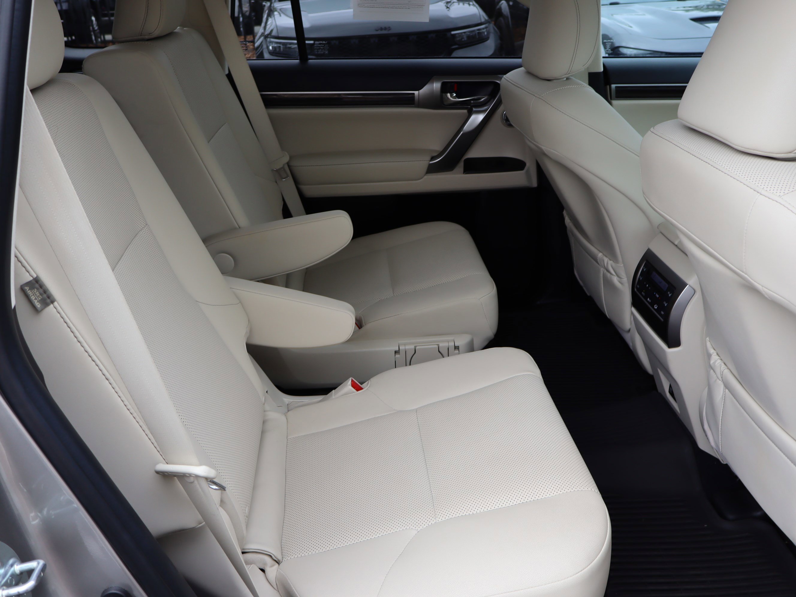 Used 2023 Lexus GX 460 Premium AWD/4WD image 38