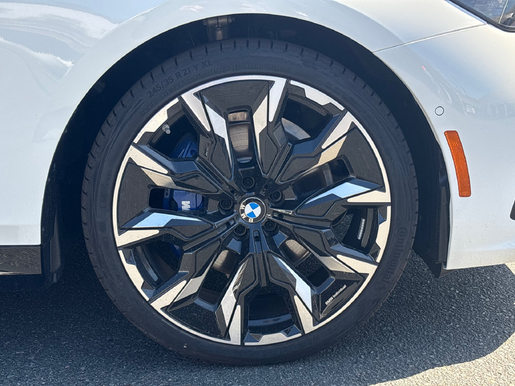 New 2026 BMW 530i w/ Executive Package RWD image 7