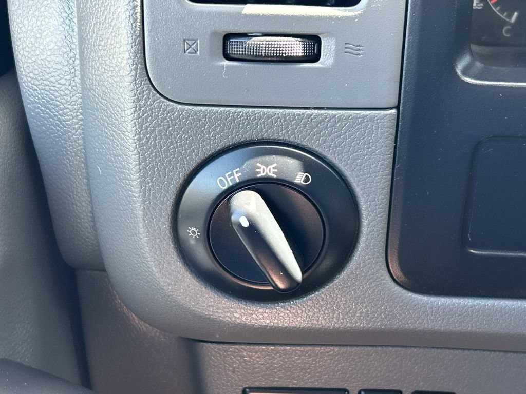 Used 2019 Nissan NV 1500 S w/ Back Door Glass Package RWD image 34