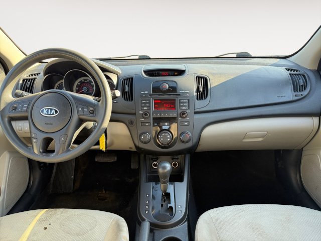 Used 2010 Kia Forte EX FWD image 10