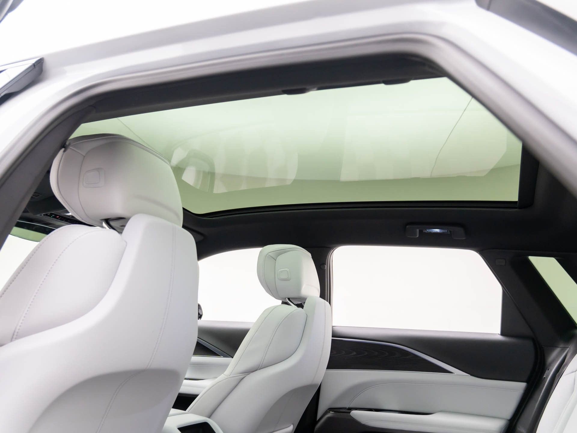 New 2026 Cadillac Lyriq Sport image 11