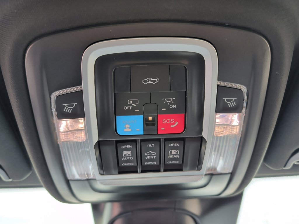 New 2027 RAM 2500 Laramie AWD/4WD image 30