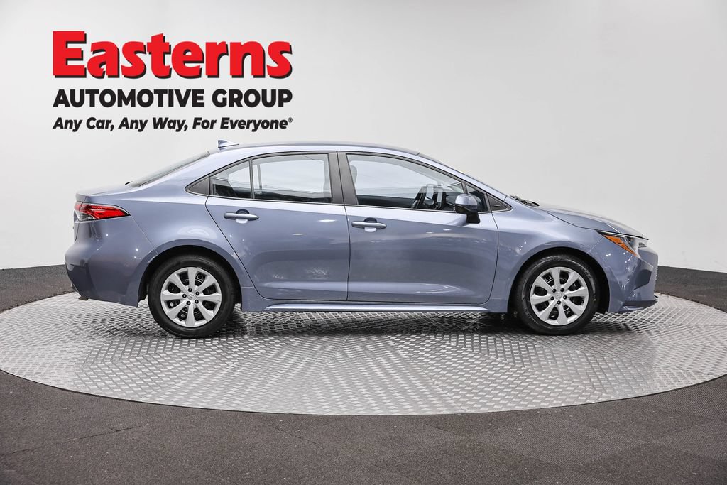 Used 2024 Toyota Corolla LE FWD image 4