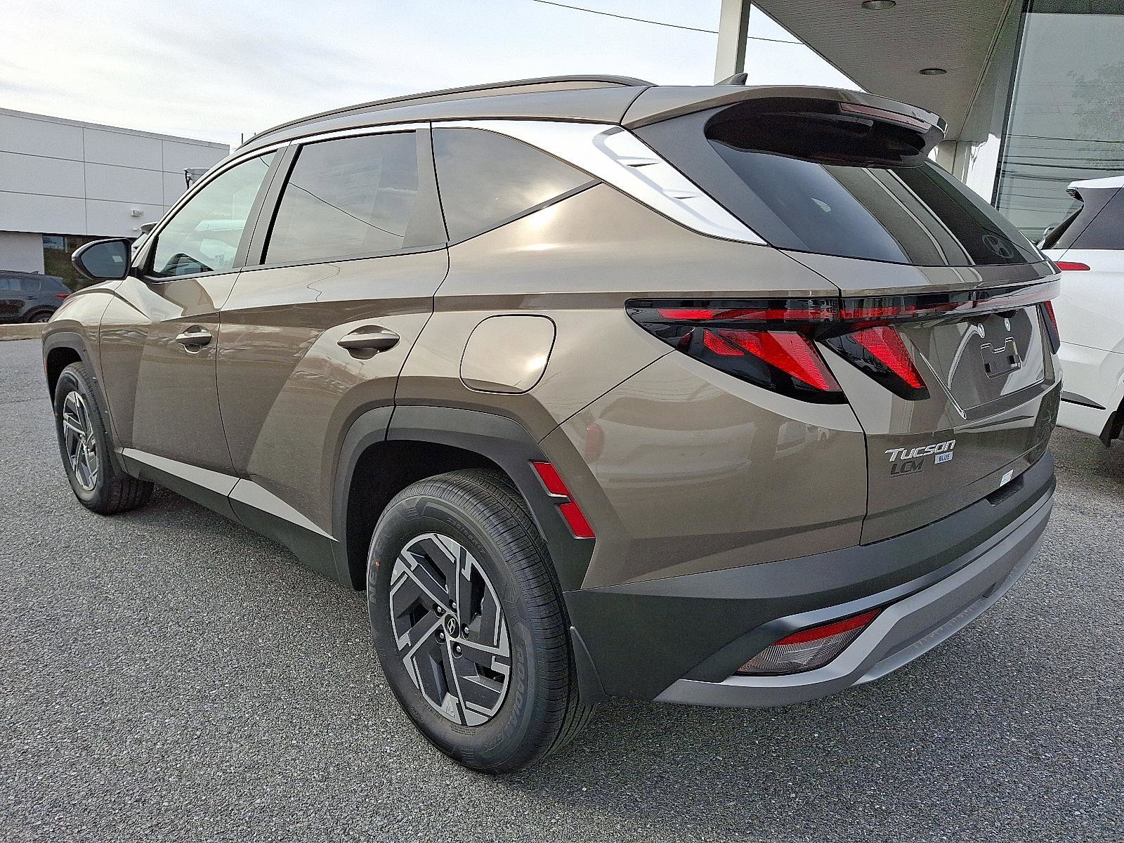 New 2025 Hyundai Tucson Blue image 4