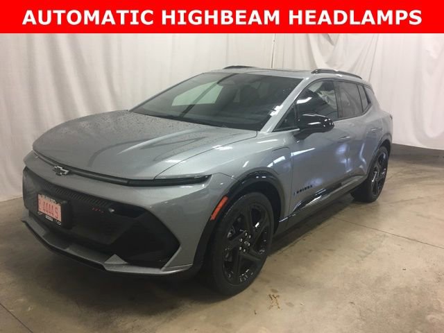 Used 2024 Chevrolet Equinox EV RS image 9