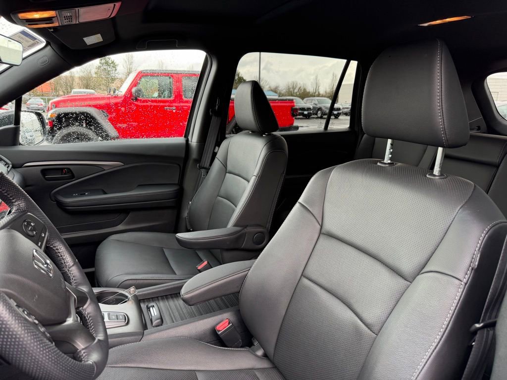 Used 2022 Honda Passport EX-L image 17