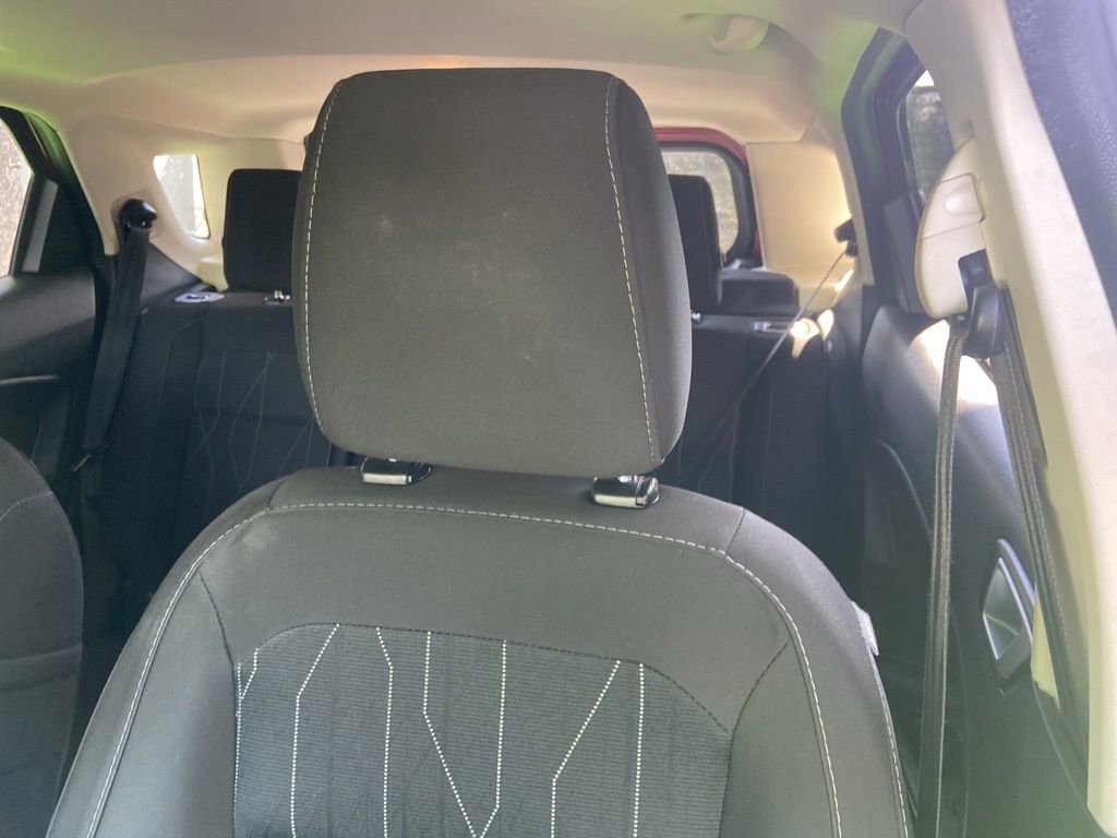 Used 2019 Ford EcoSport SE w/ SE Convenience Package FWD image 13
