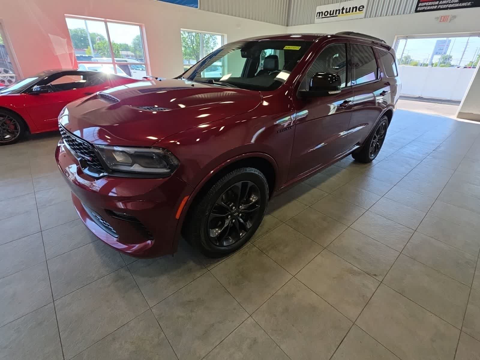Used 2021 Dodge Durango R/T w/ Premium Interior Group AWD/4WD image 1