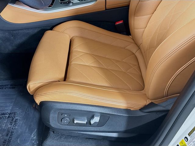 Certified 2023 BMW X5 xDrive40i w/ M Sport Package AWD/4WD image 19