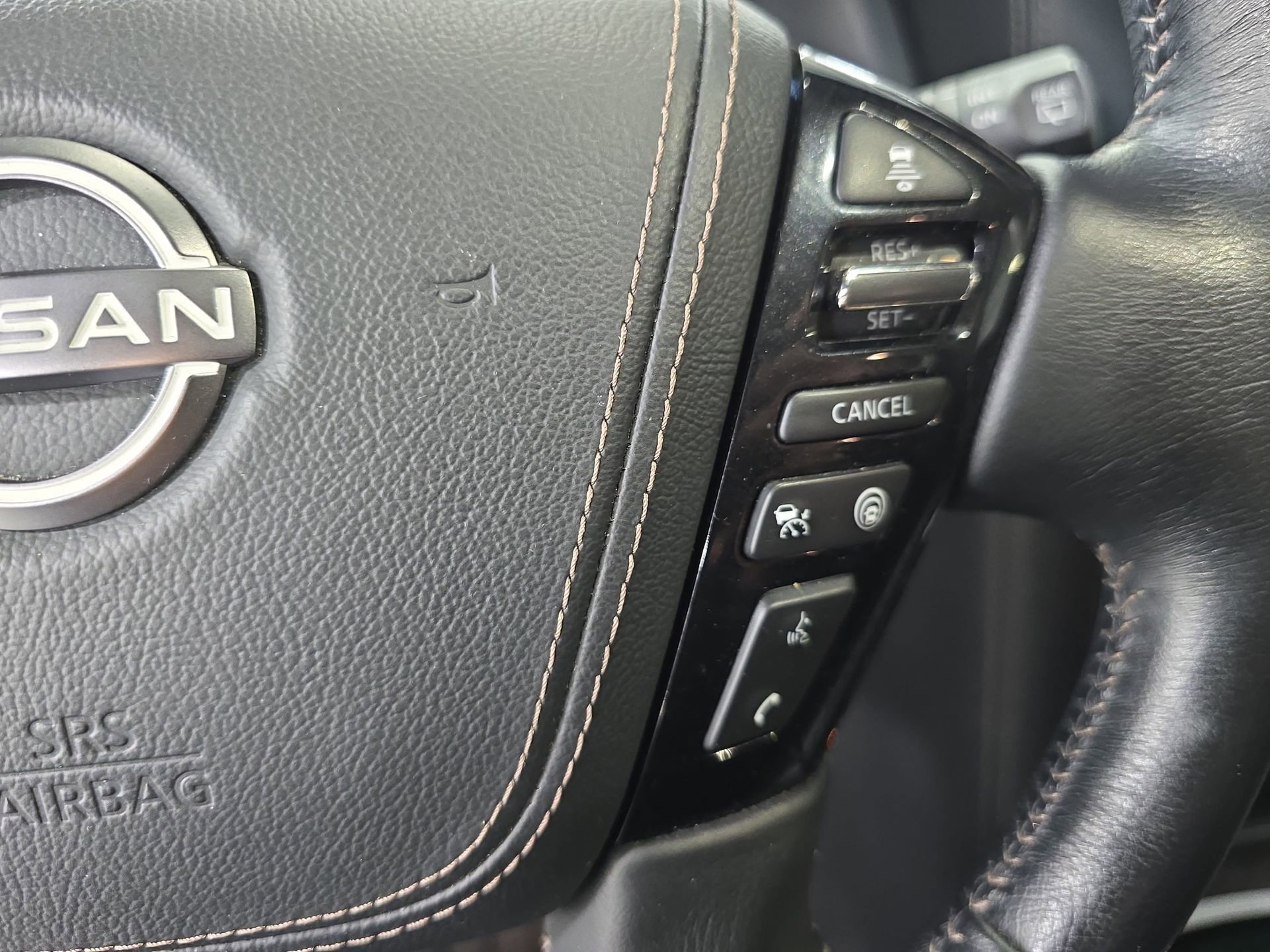 Used 2023 Nissan Armada Platinum w/ Captain's Chairs Package AWD/4WD image 18