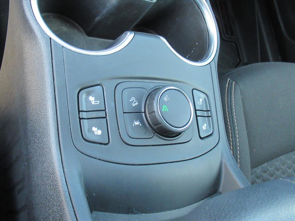 Used 2020 GMC Terrain SLE w/ Driver Convenience Package image 24