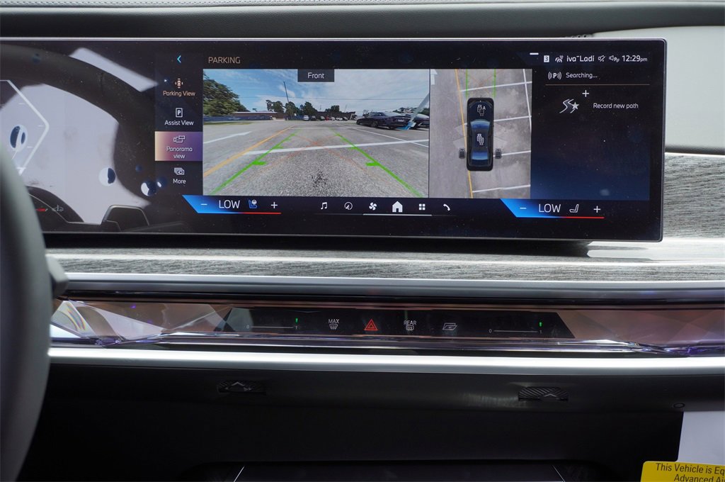 New 2025 BMW 740i w/ Executive Package image 6