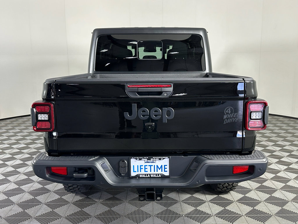 New 2025 Jeep Gladiator Willys image 16