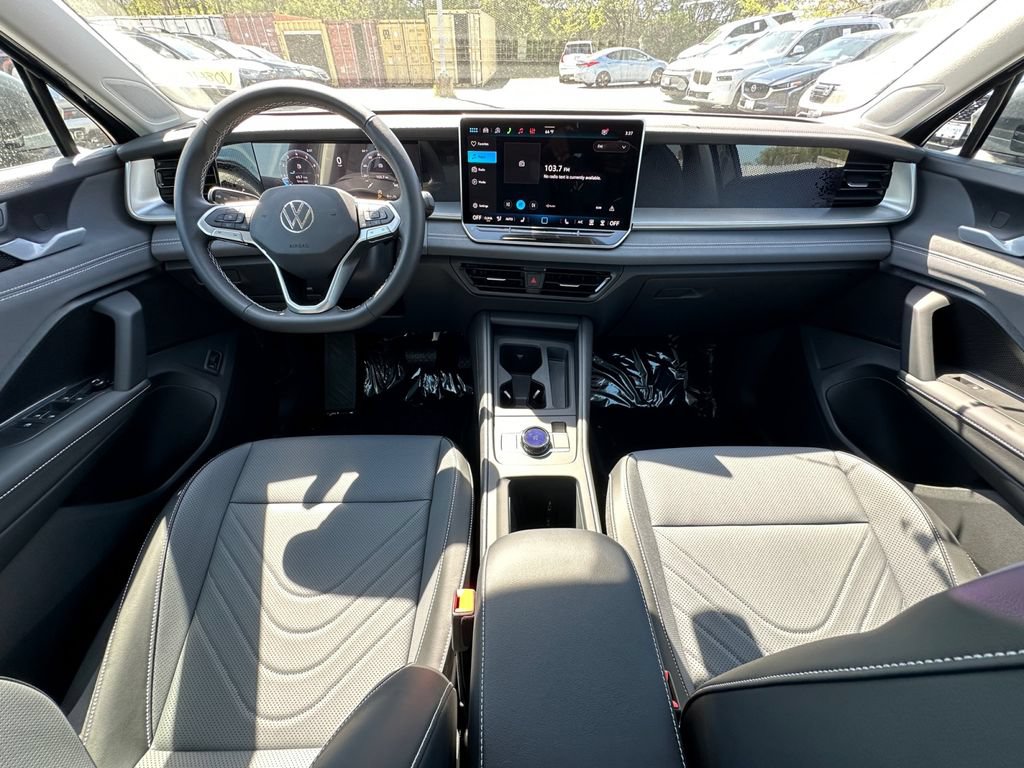 New 2026 Volkswagen Tiguan SE AWD/4WD image 27