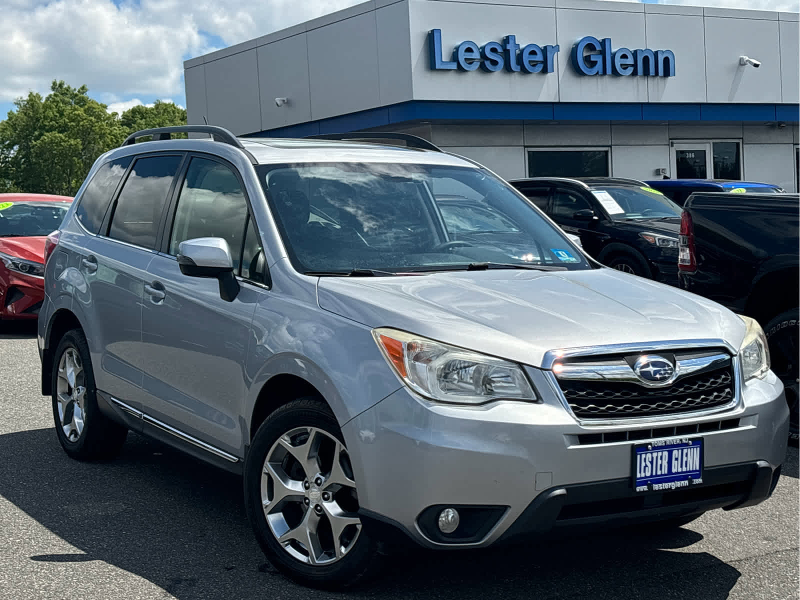 Used 2015 Subaru Forester 2.5i Touring w/ Eyesight & Navigation System AWD/4WD image 29
